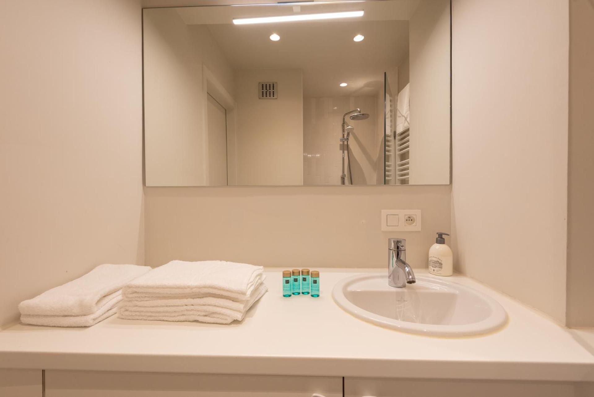 Modern Apartment With Large Terrace Close To The Sea 오스텐드 외부 사진